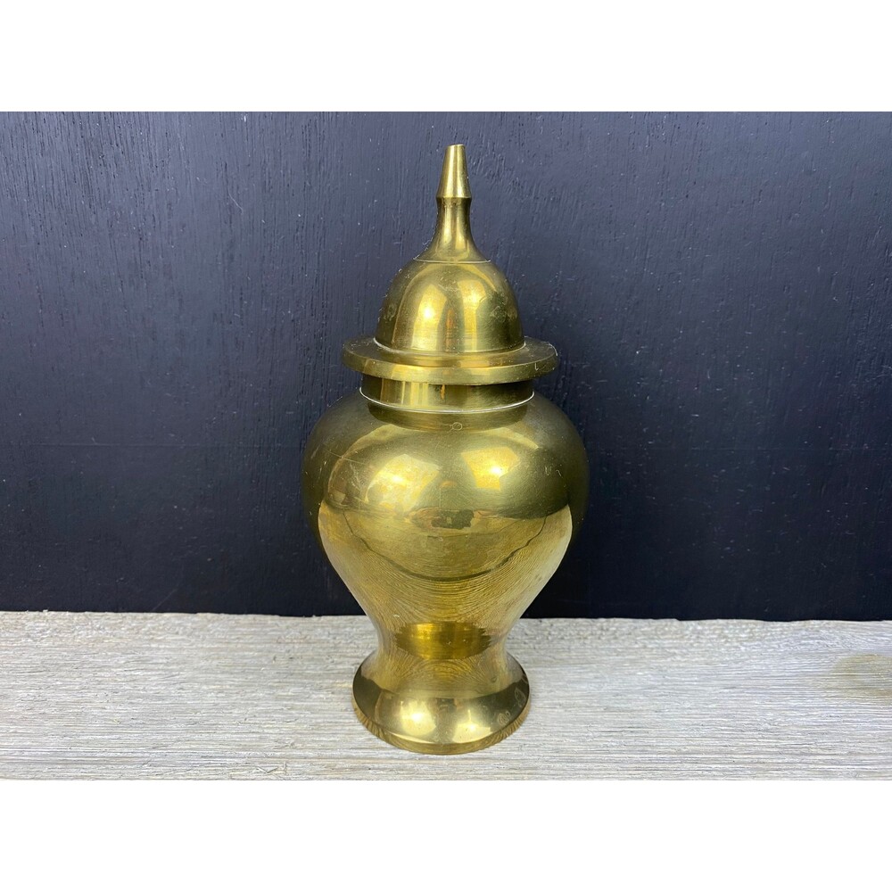 Vintage Brass Ginger Jar, Brass Urn with Lid, Clean Simple Design